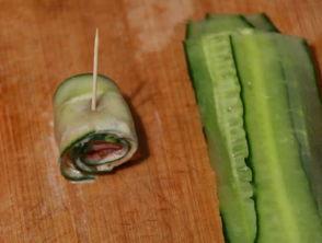 校园炸裂吃瓜,吃瓜群众围观惊天事件