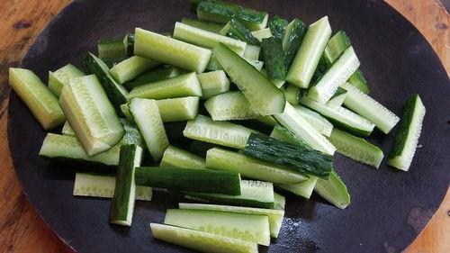 20年吃瓜文件,一场全民参与的舆论风暴