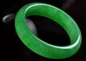 极品翡翠吃瓜群众,吃瓜群众眼中的翡翠传奇