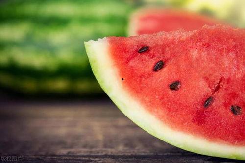 吃西瓜梨瓜文案,西瓜梨瓜，多重口感，清凉一夏！