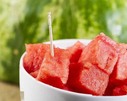 墨兮吃瓜,揭秘娱乐圈背后的那些事儿