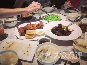 吃瓜现场酒店,酒店内的明星八卦风云录