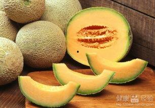 哈密瓜能和苦瓜同时吃吗,哈密瓜与苦瓜同食的注意事项及搭配建议