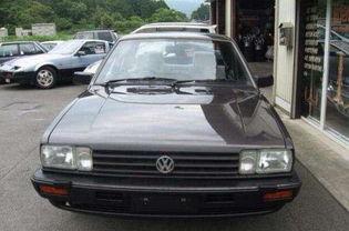 桑塔纳路边吃瓜报警,一幕引发全民热议的街头奇闻