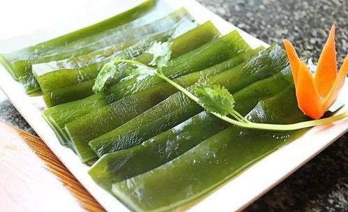 台铁淡水站吃瓜,吃瓜群众的欢乐聚集地  第3张