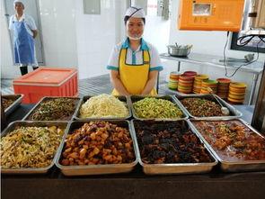 云南高校吃瓜视频,揭秘校园生活趣味瞬间 第3张 云南高校吃瓜视频,揭秘校园生活趣味瞬间 第3张